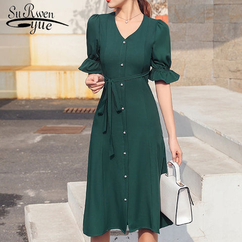 Retro dark green V-neck dress pearl buckle lantern short-sleeved